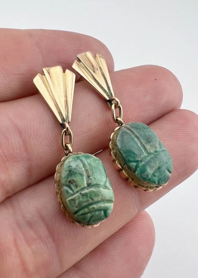 ANTIQUE 14K ROSE GOLD EGYPTIAN REVIVAL MOLDED GLASS SCARAB BEETLE POST EARRINGS (1 of 2)