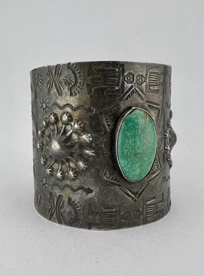 1940S FRED HARVEY NAVAJO STERLING CERRILLOS TURQUOISE STAMPED WIDE CUFF BRACELET: 1940S FRED HARVEY NAVAJO STERLING CERRILLOS TURQUOISE STAMPED WIDE CUFF BRACELET Vintage 1940s Fred Harvey Era Navajo Sterling Cerrillos Turquoise Stamped WIDE Cuff Bracelet Cuff is 5 3/8" tip to Tip 