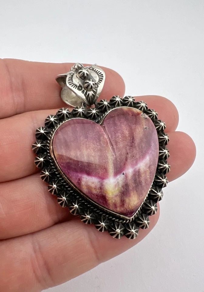 HAPPY PIASSO NAVAJO STERLING SILVER PURPLE SPINY OYSTER HEART PENDANT 2.25": RARE Happy Piasso Navajo Sterling Silver Purple Spiny Oyster HEART Pendant 2.25" Size: Slightly Over 2 1/4" Tall With bail by 1 3/4" Wide Weight is 29.0 Grams on my scale Test Positive For Sterling Si