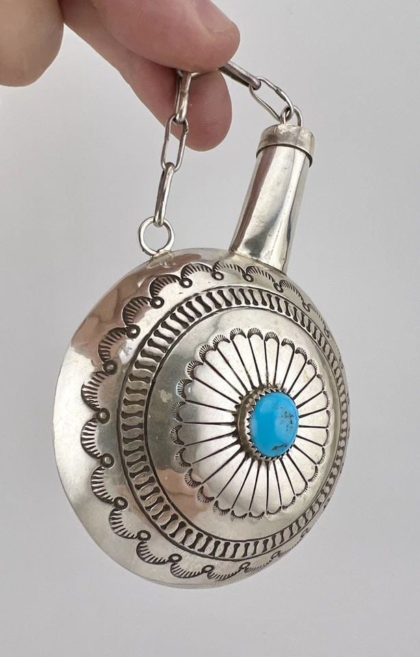 VTG NAVAJO STERLING SILVER STAMPED TURQUOISE TOBACCO FLASK CANTEEN 65.5G - 4.25" (1 of 2)