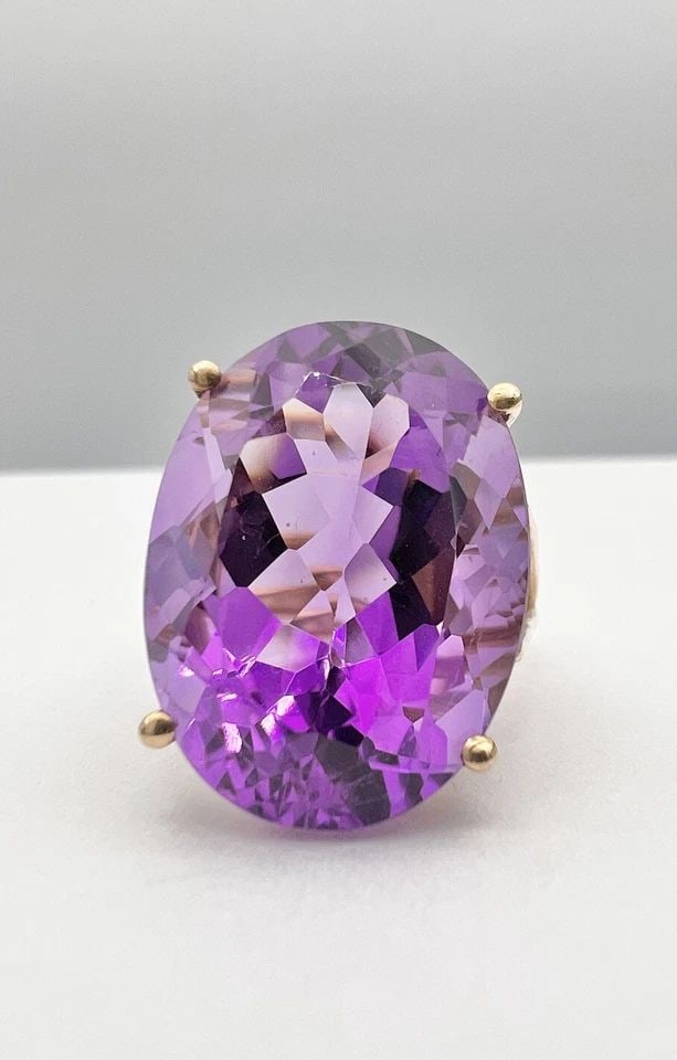 DESIGNER 10K YELLOW GOLD & 16.00CT OVAL AMETHYST PRONG SET RING (1 of 2)