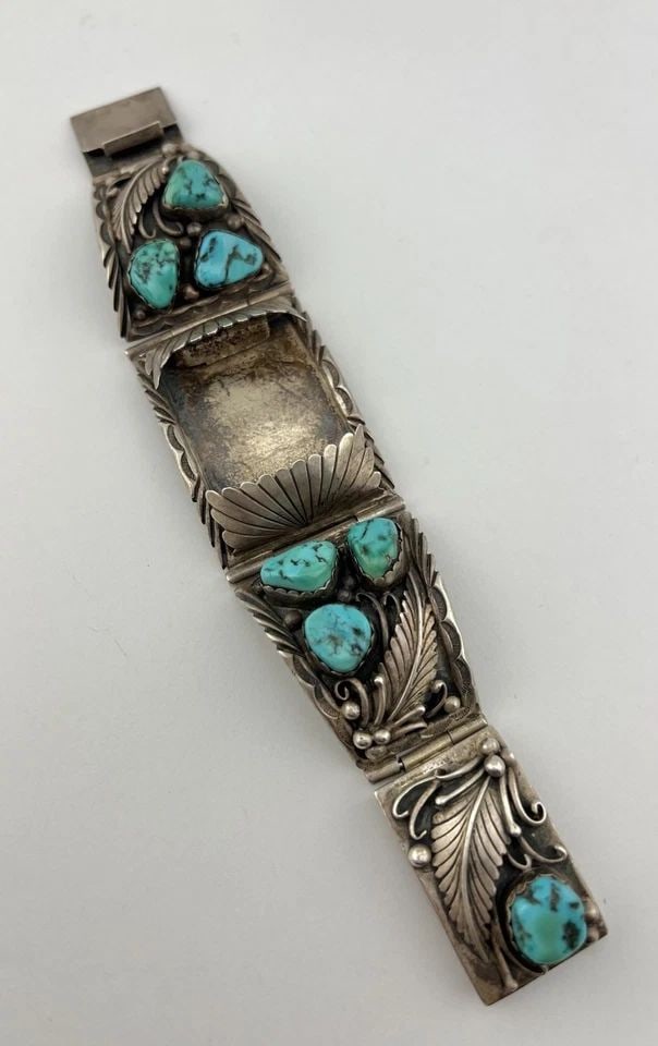 VTG NAVAJO STERLING SILVER SLEEPING BEAUTY TURQUOISE MEN'S WATCH CUFF BRACELET: VTG NAVAJO STERLING SILVER SLEEPING BEAUTY TURQUOISE MEN'S WATCH CUFF BRACELET Vtg Navajo Sterling Silver Sleeping Beauty Turquoise Men's Watch Cuff Bracelet Cuff is 6 7/8" Inside Measurment When its 