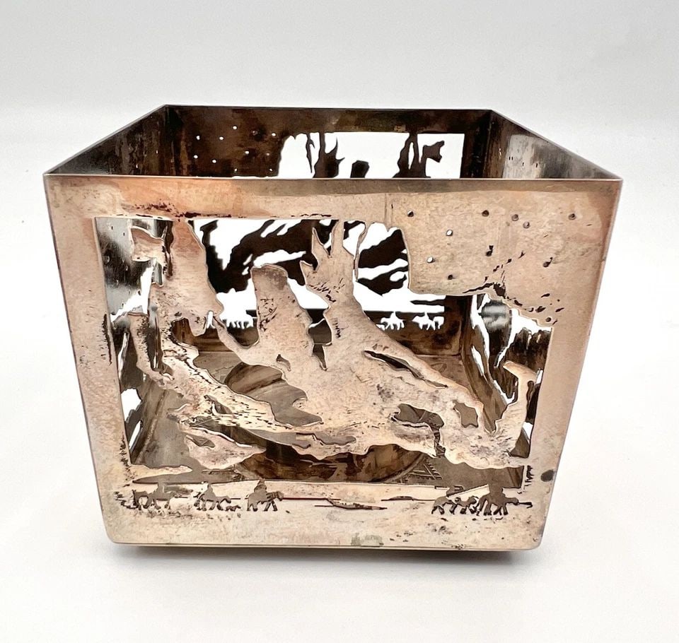 VINTAGE NAVAJO SHADOW ART STERLING SILVER STAMPED HAND TOOLED CANDLE HOLDER 171G (1 of 2)