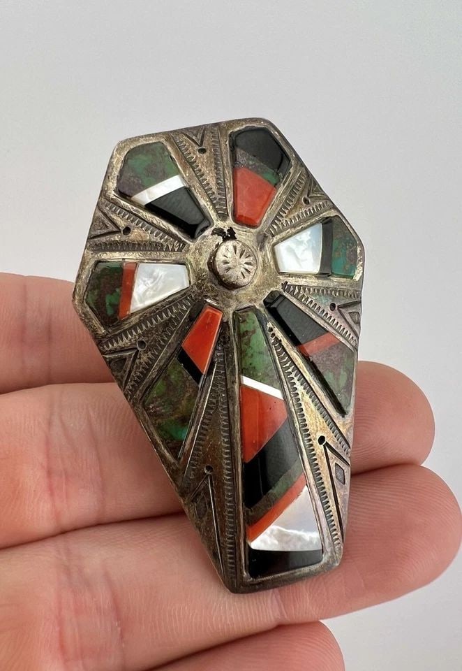 HUGE 2.25" RARE NAVAJO STERLING SILVER MULTI GEMSTONE 3D CROSS COFFIN RING 33.8G: HUGE 2.25" RARE NAVAJO STERLING SILVER MULTI GEMSTONE 3D CROSS COFFIN RING 33.8G HUGE 2.25" Rare Navajo Sterling Silver Multi Gemstone 3D Cross Coffin Ring 33.8g Ring Size: 8.75 - Can Be Re Sized Weig