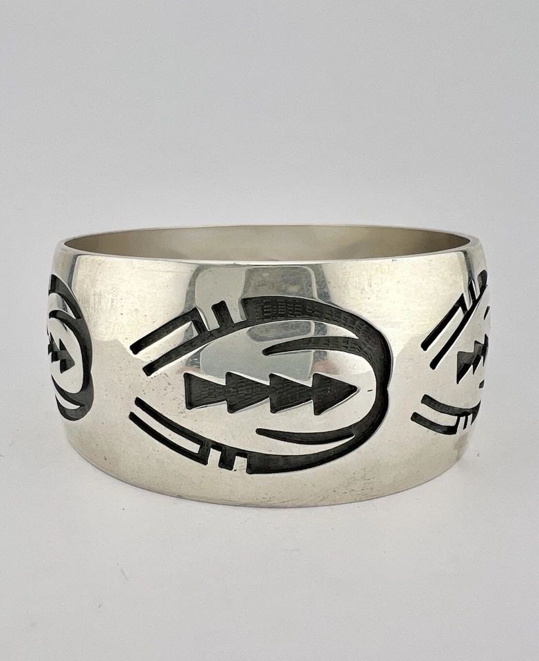 CASEY CUCH HOPI STERLING SILVER TRIBAL DESIGN OVERLAY WIDE BANGLE BRACELET 75.6G: CASEY CUCH HOPI STERLING SILVER TRIBAL DESIGN OVERLAY WIDE BANGLE BRACELET 75.6G Vintage Casey Cuch HOPI Sterling Silver Tribal Design Overlay Wide Bangle Bracelet 75.6g Bangle Inside is 7 3/4" In Aro
