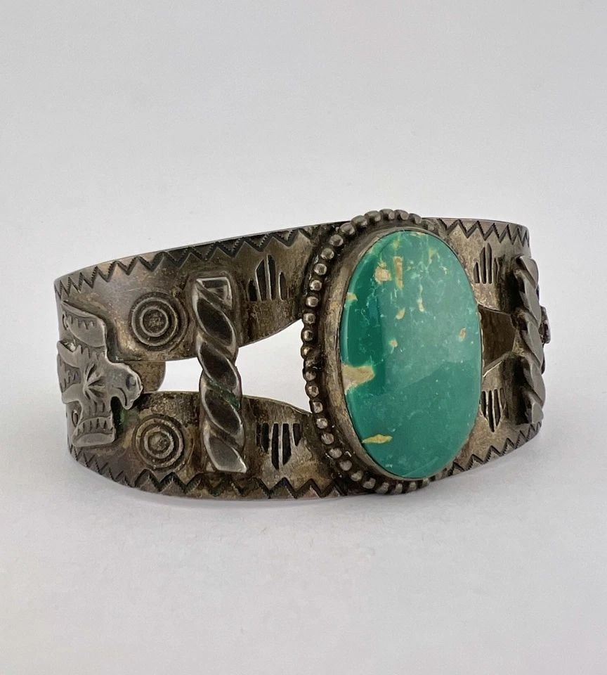 VTG FRED HARVEY NAVAJO STERLING CERRILLOS TURQUOISE THUNDERBIRD CUFF BRACELET: VTG FRED HARVEY NAVAJO STERLING CERRILLOS TURQUOISE THUNDERBIRD CUFF BRACELET Vintage 1930's Fred Harvey Navajo Sterling Silver Cerrillos Turquoise Thunderbird Cuff Bracelet Cuff is Just Over 5 1/4" t