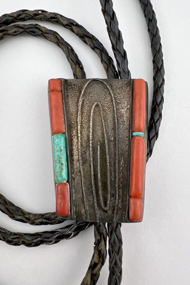 VINTAGE JOHN HORNBECK ANGLO TUFA CAST STERLING SILVER TURQUOISE & CORAL BOLO TIE (1 of 2)