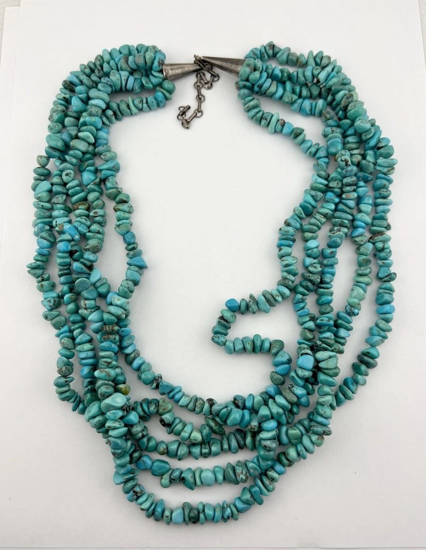 VTG NAVAJO STERLING SILVER KINGMAN TURQUOISE HEISHI BEAD NECKLACE 27.5"- 214.8G: Vtg Navajo Sterling Silver Kingman Turquoise HEISHI BEAD Necklace 27.5"- 214.8g Size: 27.5 Long Tip To Tip - Adjustable In Size Metal: Sterling Silver Weight is 214.8 Grams on my scale Amazin Natural 