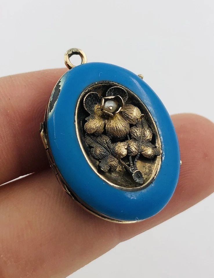 ANTIQUE VICTORIAN 14K GOLD & SEED PEARLS ROBIN’S EGG BLUE ENAMEL LOCKET PENDANT (1 of 2)