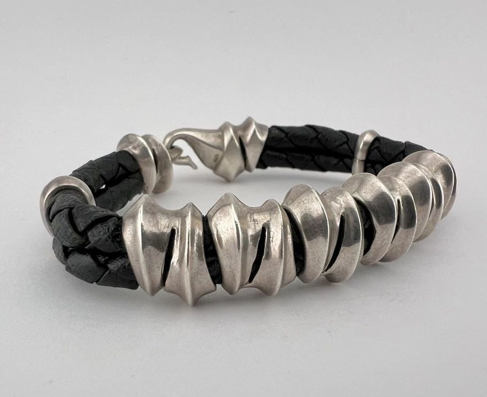 GACKT DARTS GIGOR GOTHIC PUNK BIKER STERLING SILVER TEETH LEATHER HOOK BRACELET: GACKT DARTS GIGOR GOTHIC PUNK BIKER STERLING SILVER TEETH LEATHER HOOK BRACELET Gackt DARTS GIGOR Gothic Punk Biker Sterling Silver Teeth Leather Hook Bracelet Bracelet Size: Just Under 8" Tip To Tip 