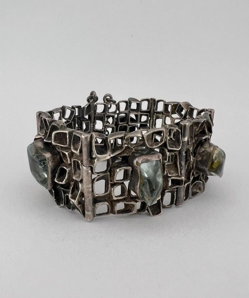 VINTAGE MODERNIST BRUTALIST STERLING SILVER CUBISM WIDE BANGLE BRACELET 60.3G (1 of 2)