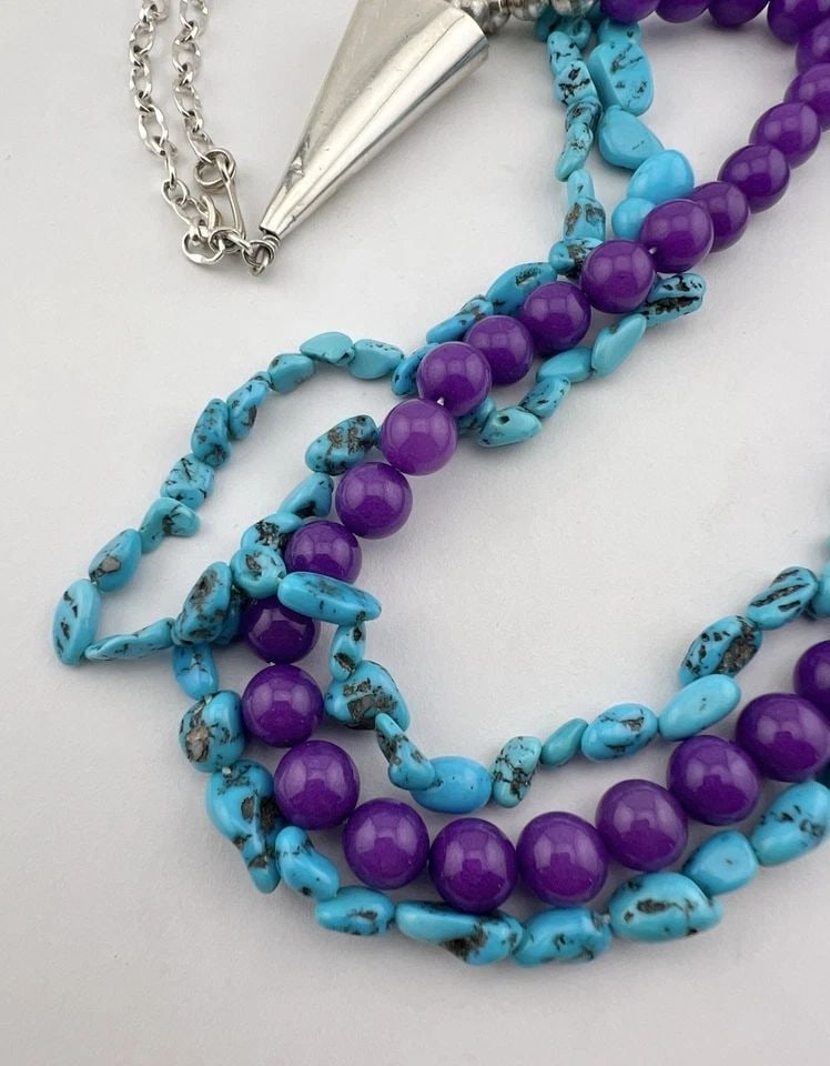 VTG NAVAJO STERLING SILVER SLEEPING BEAUTY TURQUOISE & SUGILITE HEISHI NECKLACE: VTG NAVAJO STERLING SILVER SLEEPING BEAUTY TURQUOISE & SUGILITE HEISHI NECKLACE Vtg Navajo Sterling Silver Sleeping Beauty Turquoise & Sugilite HEISHI Bead Necklace Size: 27.5" Long Tip To Tip - Adjus