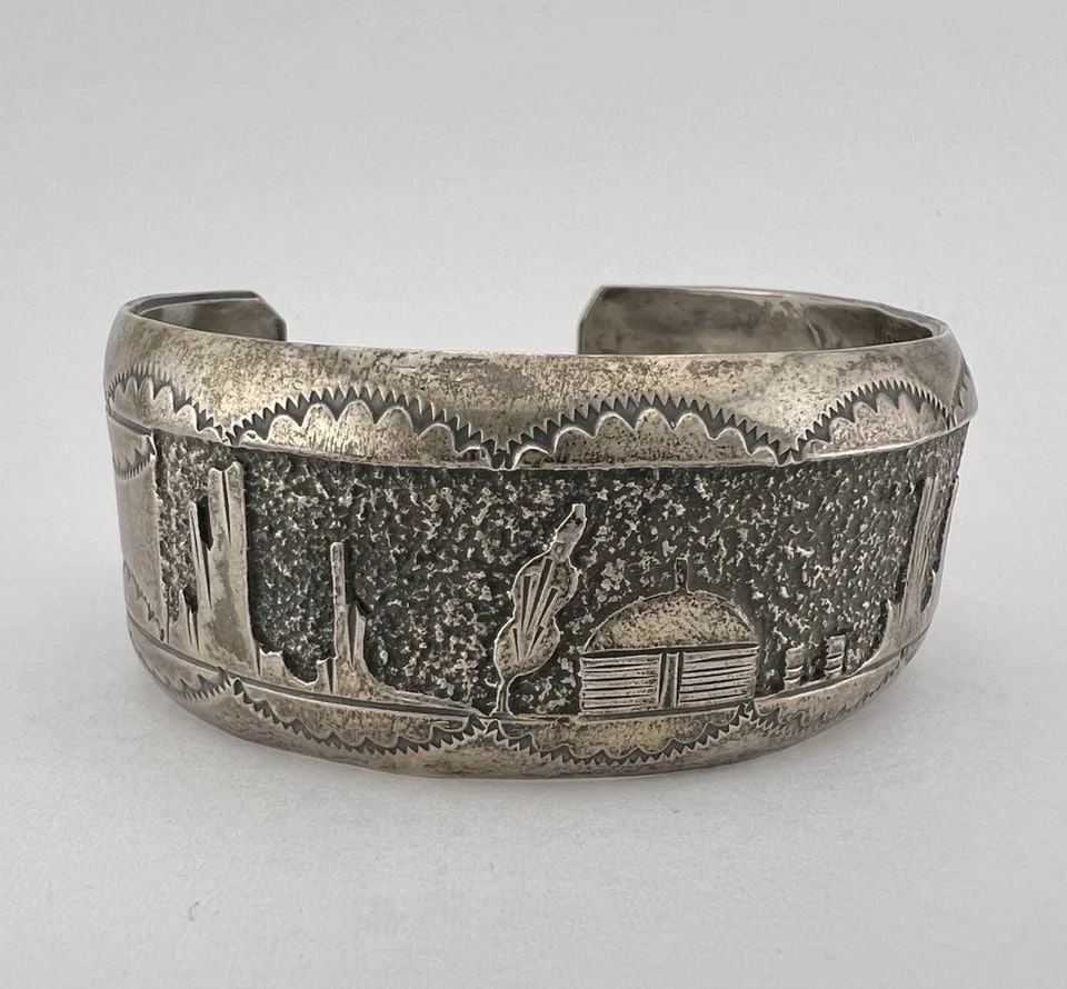 HARRY B YAZZIE NAVAJO STERLING SILVER PUEBLO STORYTELLER STAMPED CUFF BRACELET (1 of 2)
