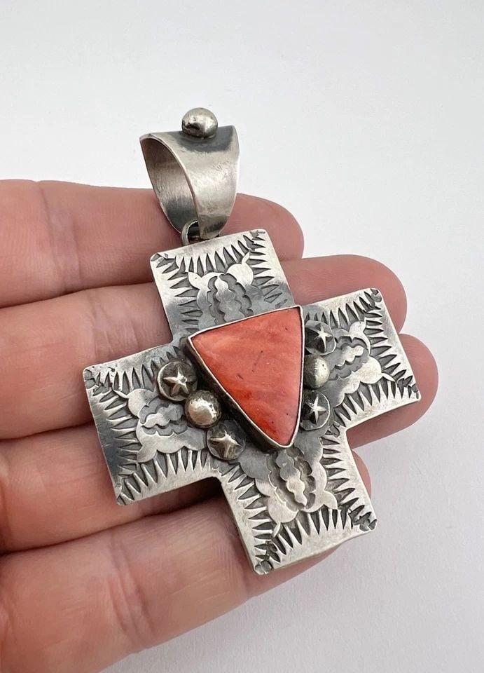 CHIMNEY BUTTE NAVAJO STERLING SILVER SPINY OYSTER STAMPED CROSS PENDANT 2.75": CHIMNEY BUTTE NAVAJO STERLING SILVER SPINY OYSTER STAMPED CROSS PENDANT 2.75" HUGE Chimney Butte Navajo Sterling Silver Spiny Oyster Stamped Cross Pendant 2.75" Size: 2 3/4" Tall With bail by 2" Wide 
