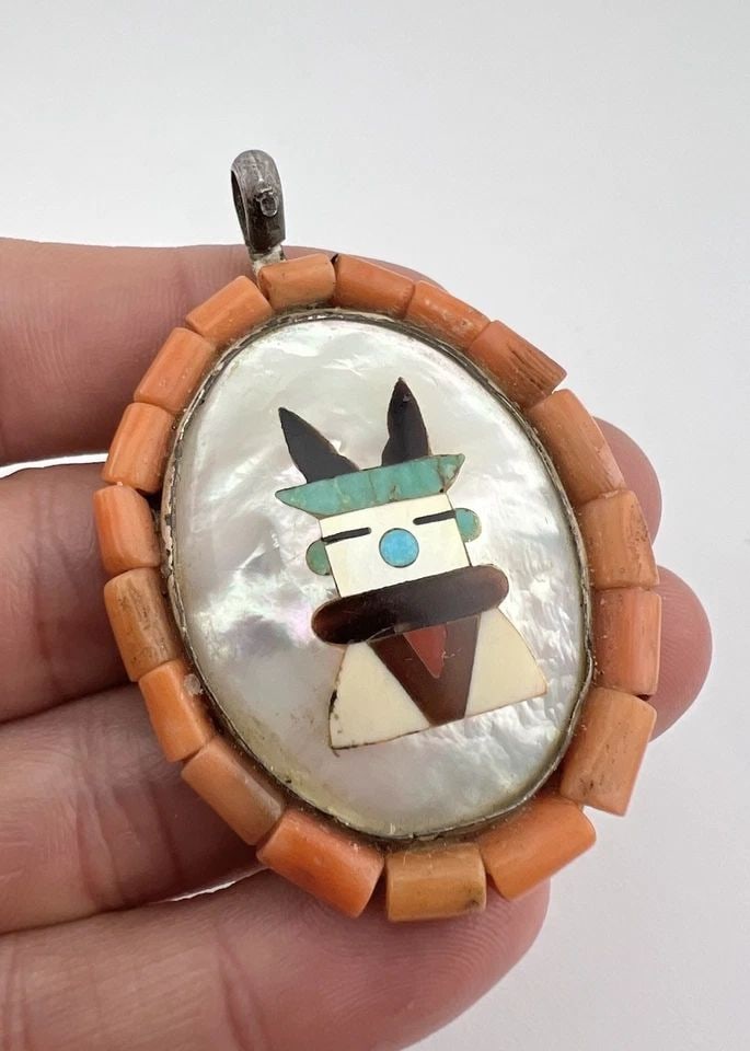 EARLY NAVAJO / ZUNI STERLING SILVER MULTI GEMSTONE HORNED KACHINA PENDANT 2 3/8" (1 of 2)