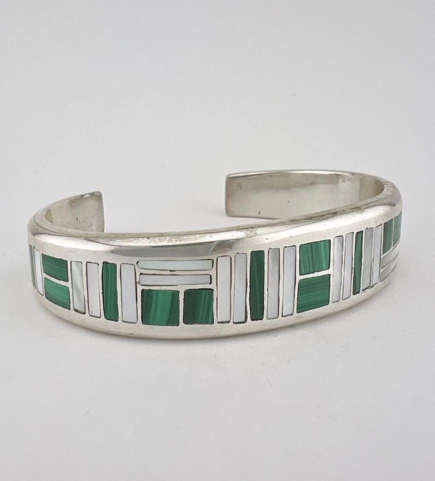 VTG NAVAJO STERLING SILVER MALACHITE MOTHER OF PEARL FLUSH CUFF BRACELET 45.6G (1 of 2)