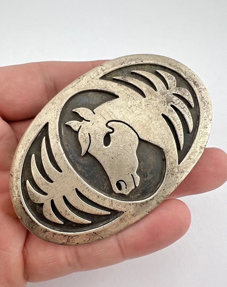 VINTAGE HOPI STERLING SILVER HORSE EQUESTRIAN OVERLAY BELT BUCKLE 3" (1 of 2)