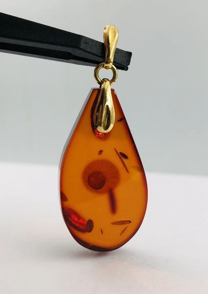 ANTIQUE 14K YELLOW GOLD & NATURAL RUSSIAN BALTIC HONEY AMBER DROP PENDANT 4.2G (1 of 2)