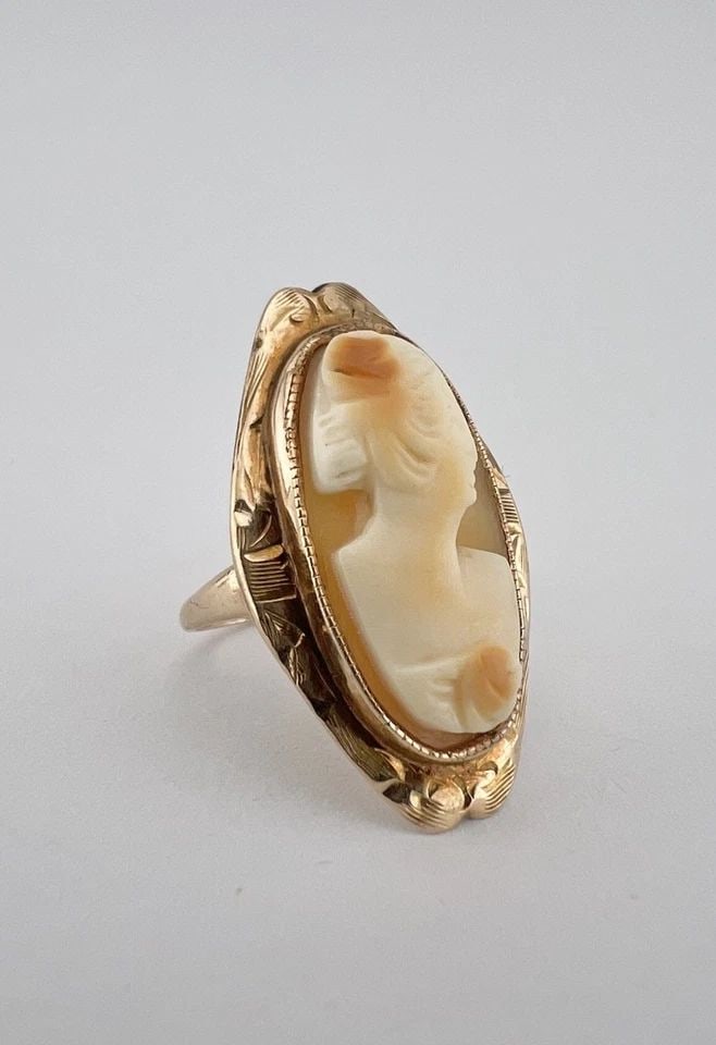 ANTIQUE VICTORIAN 10K YELLOW GOLD & CARVED WOMEN'S FACE SHELL CAMEO RING (1 of 2)