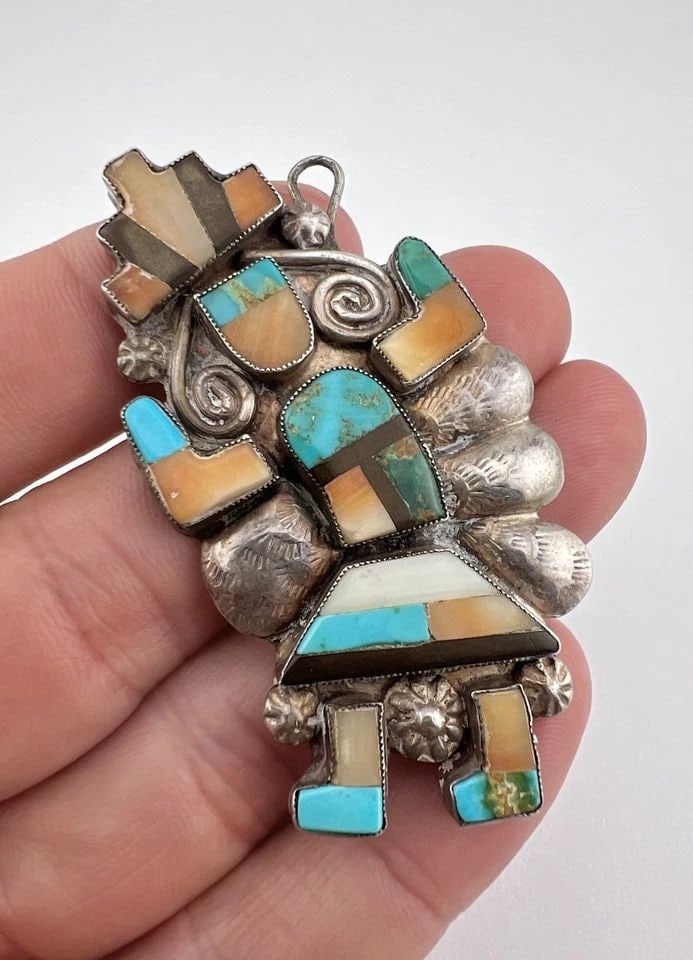 OLD 1940S ZUNI COIN SILVER MULTI GEMSTONE FLUSH INLAY RAINBOWMAN PENDANT 2.5": OLD 1940S ZUNI COIN SILVER MULTI GEMSTONE FLUSH INLAY RAINBOWMAN PENDANT 2.5" Old 1940s Zuni Coin Silver Multi Gemstone Flush Inlay Rainbowman Pendant 2.5" Size: 2 1/2" Wide By 1 3/8" Tall Metal: At L