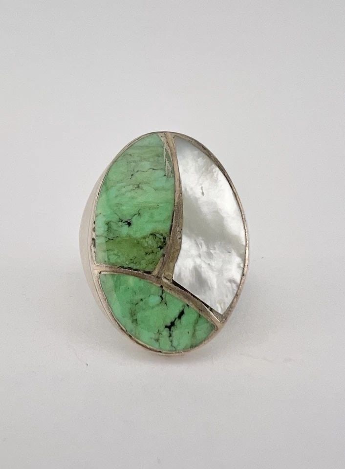 VTG C. LEE NAVAJO STERLING SILVER TURQUOISE & MOTHER OF PEARL FLUSH MEN'S RING: Vtg C. Lee Navajo Sterling Silver Turquoise & Mother Of Pearl Flush Men's Ring Ring Size: 10.75 - Can Be Re Sized Weight is 25.0 Grams on my scale Metal: Sterling Silver Ring is 1 1/8" Tall In the Cen