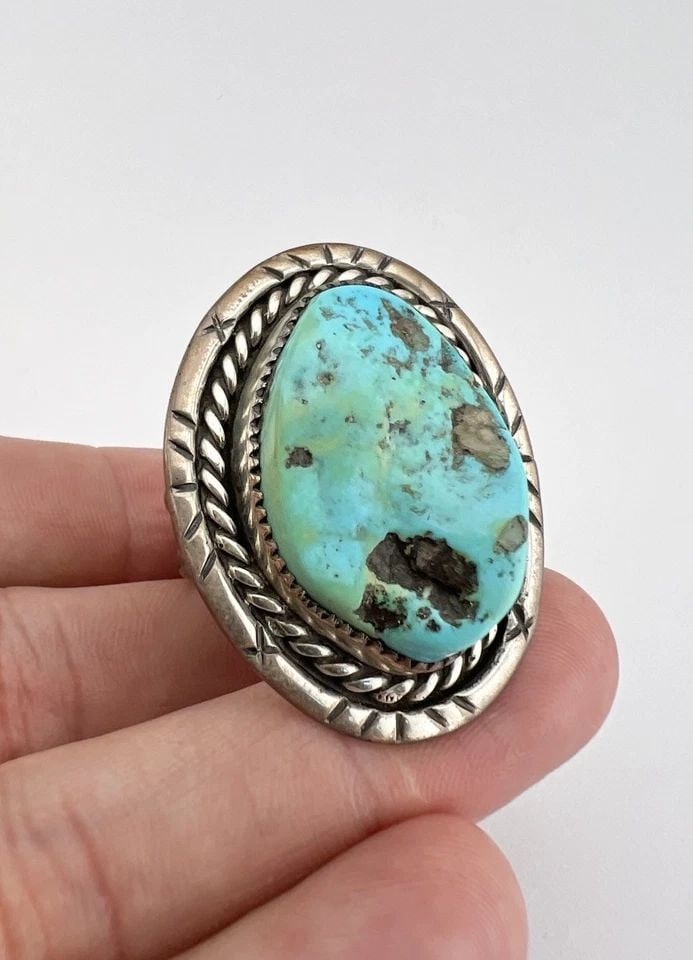 MASSIVE VTG NAVAJO STERLING SILVER SLEEPING BEAUTY TURQUOISE STAMPED RING 24G: MASSIVE VTG NAVAJO STERLING SILVER SLEEPING BEAUTY TURQUOISE STAMPED RING 24G MASSIVE Vtg Navajo Sterling Silver Sleeping Beauty Turquoise Stamped Ring 24g Ring Size: 15.5- Can Be Resized Weight is 24