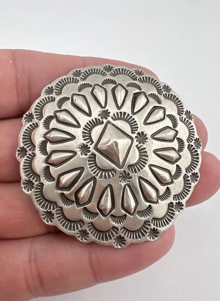 VTG TOMMY JACKSON NAVAJO STERLING SILVER DEEP STAMPED PIN BROOCH 2" -24.6G (1 of 2)