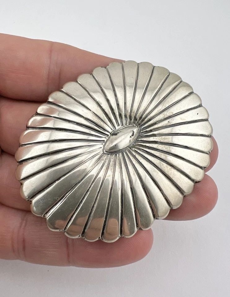 VTG MARCELLA JAMES NAVAJO STERLING SILVER STAMPED UNISEX OVAL BELT BUCKLE 2.5" (1 of 2)
