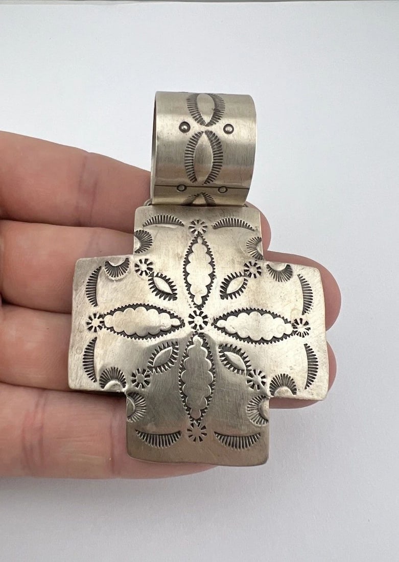 HUGE VINTAGE NAVAJO STERLING SILVER STAMPED CROSS PENDANT 3" W/ LARGE BAIL: Vintage Navajo Sterling Silver Stamped Cross Pendant 3" w/ Large Bail Size: 3" Tall With bail by 2" Wide Weight is 17.6 Grams on my scale Test Positive For Sterling Silver Artist Signed: J Bail Will F