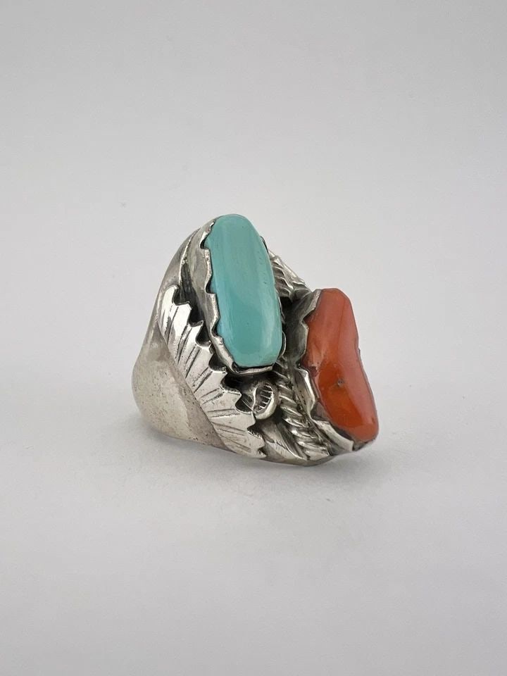 VTG ZUNI INGOT STERLING SILVER NATURAL BLUE TURQUOISE & CORAL MEN'S RING 18.7G: VTG ZUNI INGOT STERLING SILVER NATURAL BLUE TURQUOISE & CORAL MEN'S RING 18.7G Vtg Zuni Ingot Sterling Silver Natural Blue Turquoise & Coral Men's Ring 18.7g Size: 10.0 - Can Be Resized Weight is 18.7