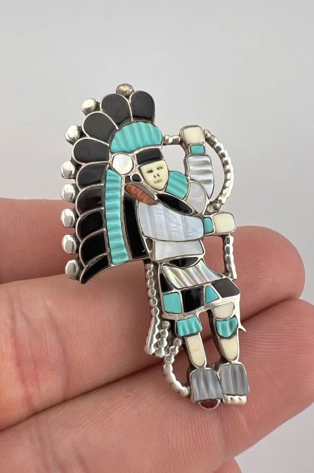 VTG JANET AMESOLI ZUNI STERLING SILVER FLUSH MULTI GEM DANCER KACHINA RING 2": VTG JANET AMESOLI ZUNI STERLING SILVER FLUSH MULTI GEM DANCER KACHINA RING 2" Vtg Janet Amesoli Zuni Sterling Silver Flush Multi Gem Dancer Kachina Ring 2" Ring Size: 7 - Can Be Resized Weight is 8.5 