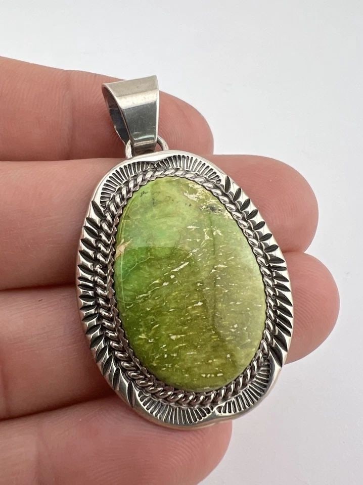 VTG WILL DENETDALE NAVAJO STERLING SILVER NATURAL GASPEITE STAMPED PENDANT 2": VTG WILL DENETDALE NAVAJO STERLING SILVER NATURAL GASPEITE STAMPED PENDANT 2" Vtg Will Denetdale Navajo Sterling Silver Natural Gaspeite Stamped Pendant 2" Size: 2" Tall With Bail & 1 1/8" Wide Weight