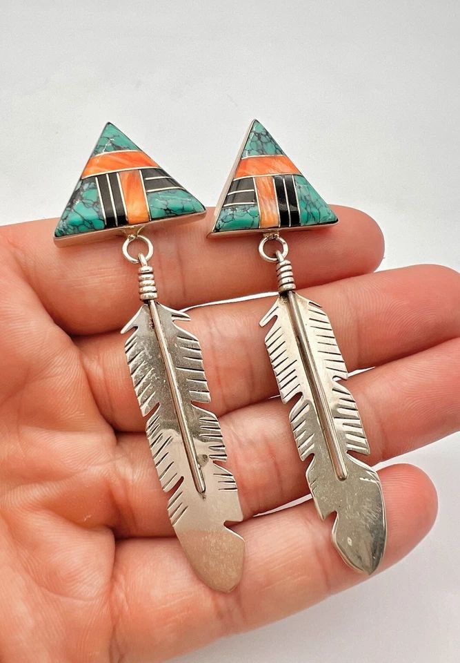 3.25" NAVAJO STERLING SILVER WEB TURQUOISE SPINY OYSTER TRIANGLE LEAF EARRINGS: 3.25" NAVAJO STERLING SILVER WEB TURQUOISE SPINY OYSTER TRIANGLE LEAF EARRINGS Vtg 3.25" Navajo Sterling Silver Spiderweb Turquoise & Spiny Oyster & Onyx Triangle Leaf Earrings Size: 3 1/4" Tall & 1 1