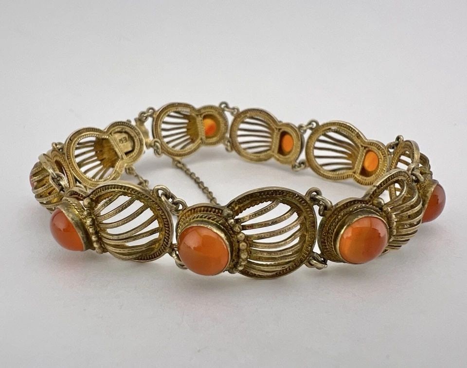 ANTIQUE CHINESE EXPORT GILT SILVER CARNELIAN FLORAL PANEL FILIGREE LINK BRACELET (1 of 2)