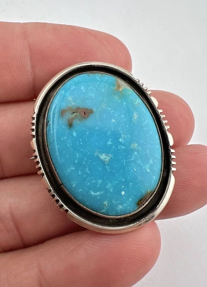 VINTAGE NAVAJO STERLING SILVER BLUE GEM TURQUOISE SHADOWBOX PIN PENDANT: VINTAGE NAVAJO STERLING SILVER BLUE GEM TURQUOISE SHADOWBOX PIN PENDANT Vintage Navajo Sterling Silver Blue Gem Turquoise Shadowbox Pin Pendant Size: 1 3/8" Tall & 1 1/8" Wide Weight is 10.0 Grams on 