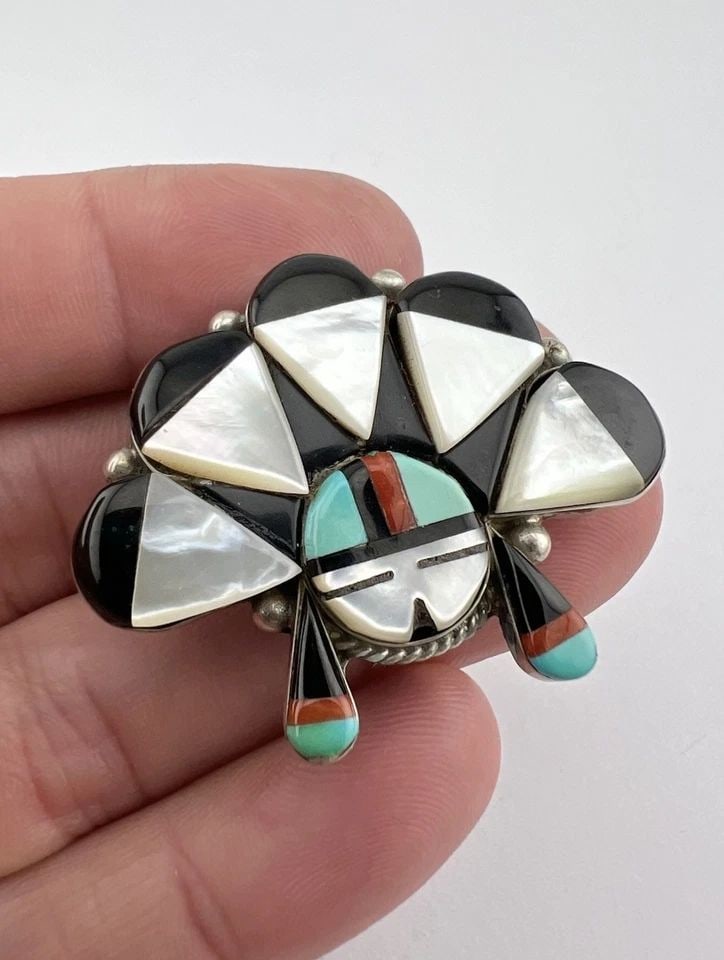 VINTAGE ZUNI STERLING SILVER FLUSH MULTI GEMSTONE SUNFACE BOLO TIE 1 5/8": VINTAGE ZUNI STERLING SILVER FLUSH MULTI GEMSTONE SUNFACE BOLO TIE 1 5/8" Vintage Zuni Sterling Silver Flush Multi Gemstone Sunface Bolo Tie 1 5/8" Size: Over 1 1/4" Tall & 1 5/8" Wide Weight is 15.4 