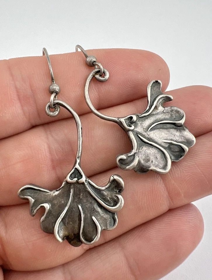 VTG ART NOUVEAU STERLING SILVER 3D IRIS FLOWER HOOK DANGLE DROP EARRINGS 1.75" (1 of 2)
