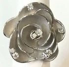 18KT YELLOW GOLD & DIAMOND RING SIZE 6.25 (1 of 2)