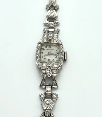 LADIES BULOVA DIAMOND WATCH (1 of 2)