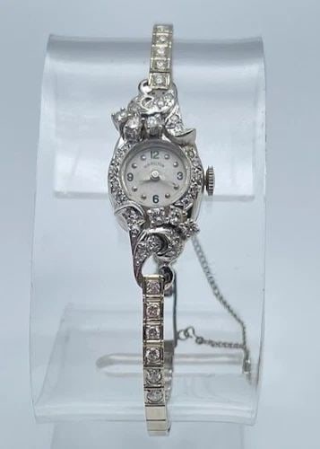 14K YGOLD COPENHAGEN LITTLE MERMAID (FROM THE HANS CHISTIAN ANDERSON STORY) (1 of 2)