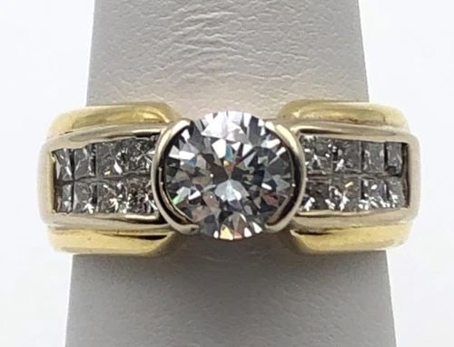 STERLING SILVER SIZE 9 RING WITH MULTI COLOR INLAYS MADE IN MEXICO: STERLING SILVER SIZE 9 RING WITH MULTI COLOR INLAYS MADE IN MEXICO STERLING SILVER SIZE 9 RING WITH MULTI COLOR INLAYS MADE IN MEXICO Sterling Silver Size 9 Ring with multi color inlays Made In Mexico