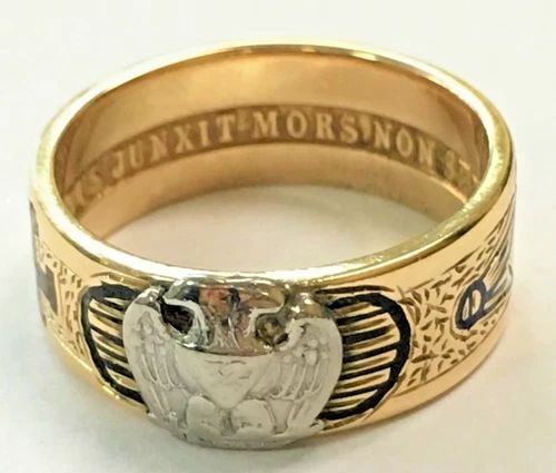 STERLING SILVER ELEPHANT FAMILY TRUNK UP MARCASITE BAND - RING SIZE 7 (1 of 2)