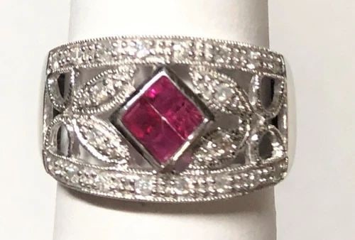 STERLING SILVER SIZE 4 BAND RING: STERLING SILVER SIZE 4 BAND RING This sterling silver size 4 band ring is a classic and elegant piece of fine jewelry. The 925 silver metal gives it a sleek and timeless look, while the simple band st