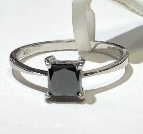 STERLING SILVER ETCHED BAND RING SIZE 6 (1 of 2)