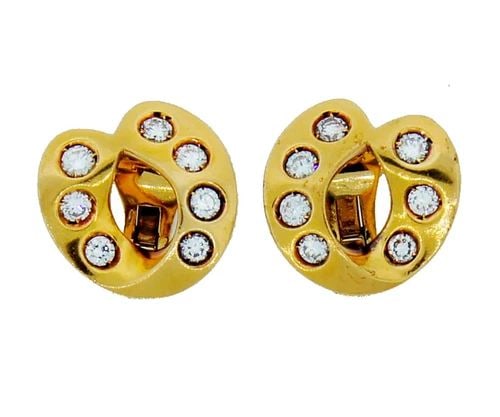 VINTAGE POMELLATO EARRINGS DIAMOND 18K GOLD CLIP-ON ESTATE JEWELRY: VINTAGE POMELLATO EARRINGS DIAMOND 18K GOLD CLIP-ON ESTATE JEWELRY Pomellato 18 karat Yellow Gold Diamond Earrings Elegant and sophisticated pair of earrings created by Pomellato in Italy in the 1970s