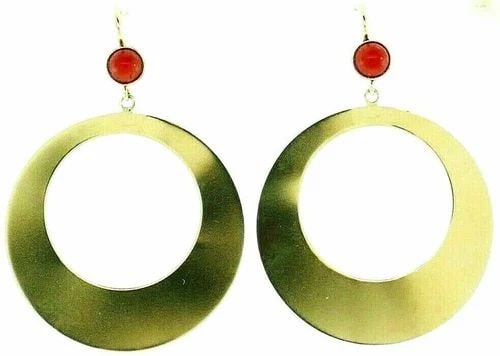 VINTAGE 14K YELLOW GOLD CORAL CIRCLE EARRINGS: VINTAGE 14K YELLOW GOLD CORAL CIRCLE EARRINGS NS TT0 Vintage 14k yellow gold coral circle earrings Measurements: diameter is 1 3/8" H, total lengths is 2" Total weight is 4.7 grams In great condition;