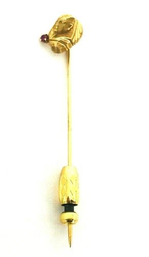 14K YELLOW GOLD RUBY EGYPTIAN STICK PIN: 14K YELLOW GOLD RUBY EGYPTIAN STICK PIN Vintage yellow gold ruby Egyptian stick pin Stamped with a hallmark for 14k gold Measurements: 3/8" W x 2 1/2" L Weight is 15.7 grams In excellent condition; we