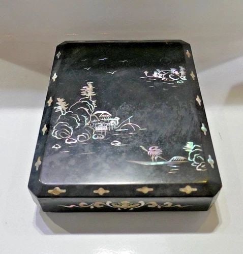 ASIAN INSPIRED ANTIQUE WOOD & MOTHER OF PEARL INLAY BOX (1 of 2)