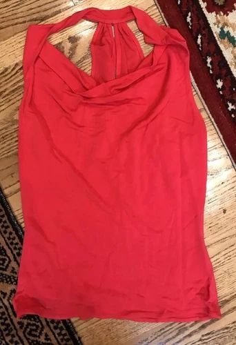 YIGAL AZROUEL RED CREW NECK TOP SIZE 3 (1 of 2)