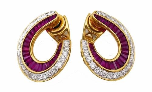 VINTAGE RUBY DIAMOND 18K YELLOW GOLD EARRINGS VINTAGE JEWELRY (1 of 2)
